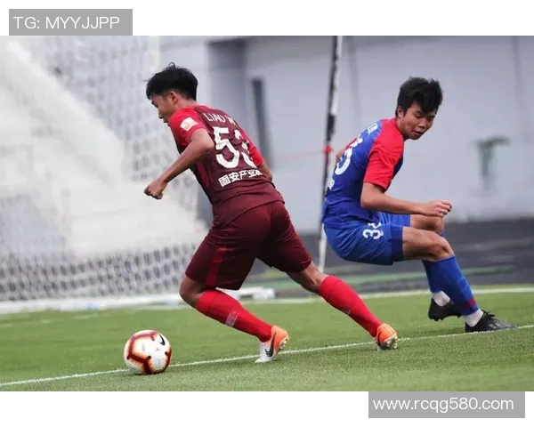 重庆足球队强势领跑锦标赛积分榜以61分稳居第一